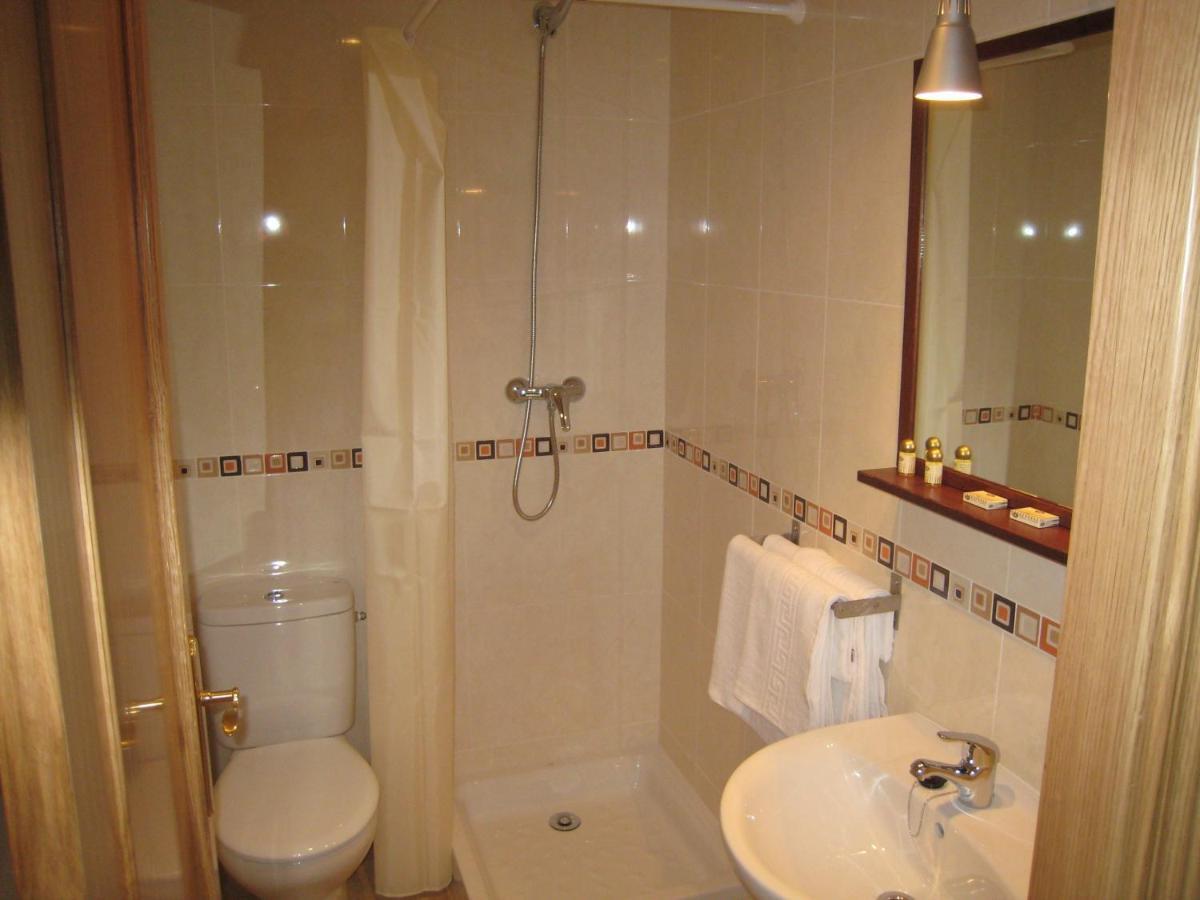 Hostal Alfajarin El Burgo de Ebro Rum bild